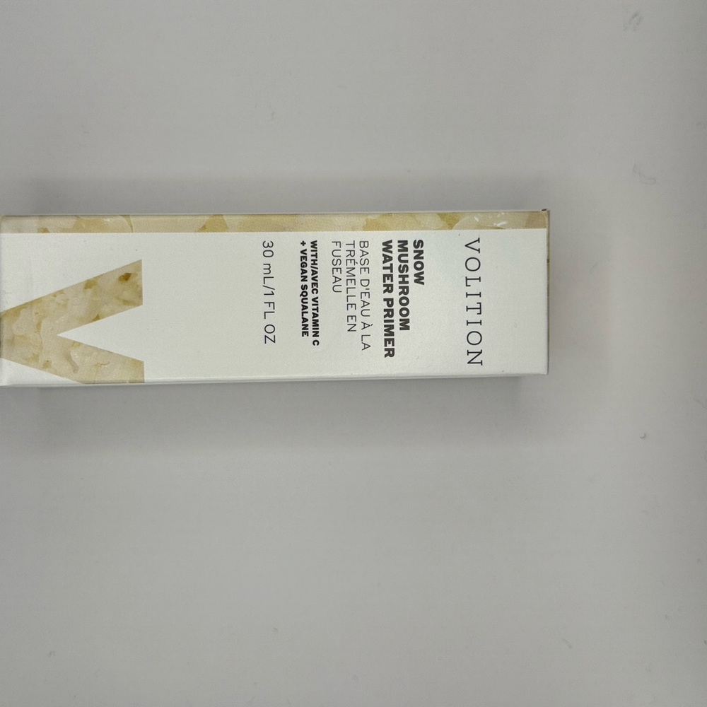 Volition Snow Mushroom Water Serum Primer New in box